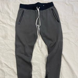 Fear of God Essential Joggers